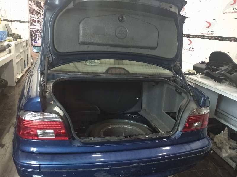 BMW SERIE 5 BERLINA (E39) 520d   |   03.00 - 12.03 foto 12