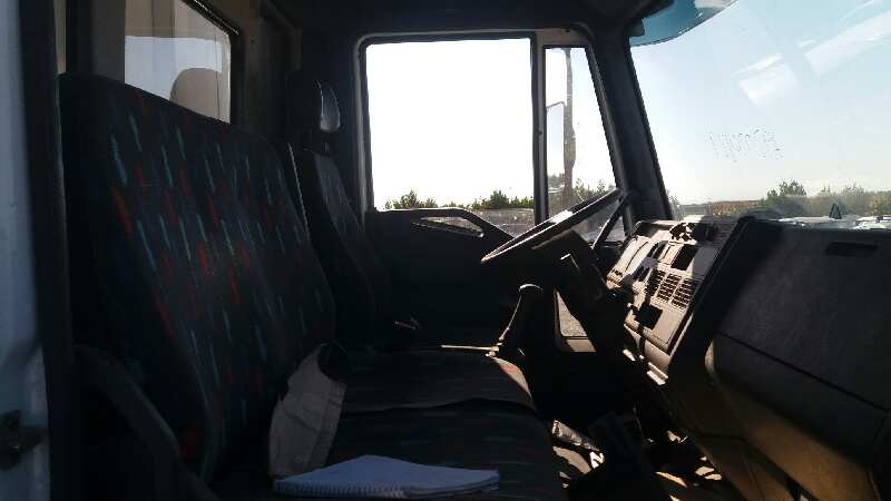 IVECO EUROCARGO FKI     (Typ 100 E 18) Tráfico urbano   |   01.91 - 12.01 foto 9