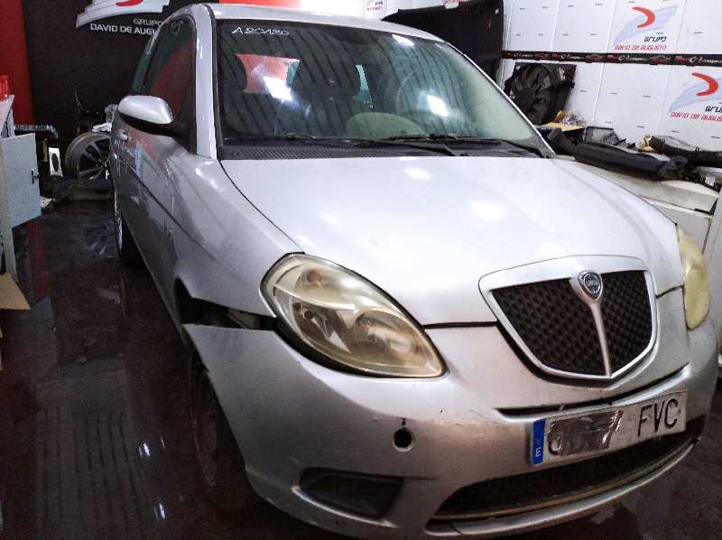 LANCIA YPSILON (101) *   |   0.03 - ... foto 2