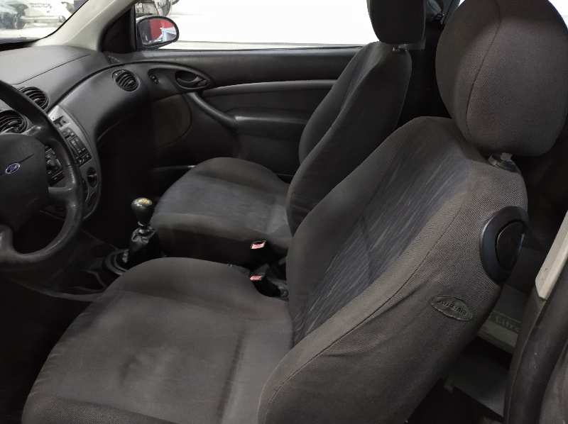 FORD FOCUS BERLINA (CAK) Trend Motor 1,8 Ltr. - 85 kW TDCi Turbodiesel CAT foto 10