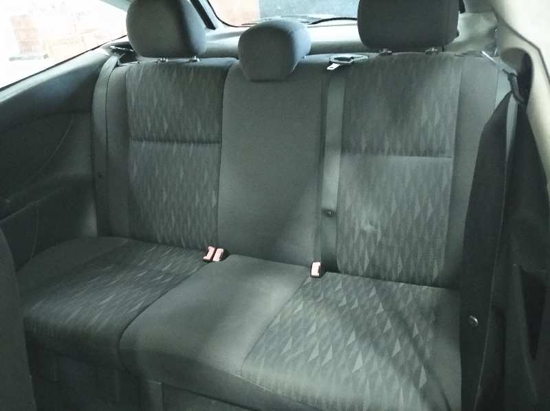 FORD FOCUS BERLINA (CAK) Trend Motor 1,8 Ltr. - 85 kW TDCi Turbodiesel CAT foto 11