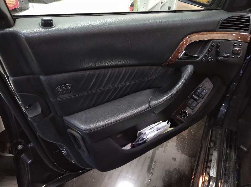 MERCEDES CLASE S (W220) BERLINA 320 CDI (220.025)   |   08.02 - 12.05 foto 8