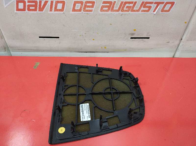 TAPA ALTAVOZ BMW X6 (F16) xDrive40d