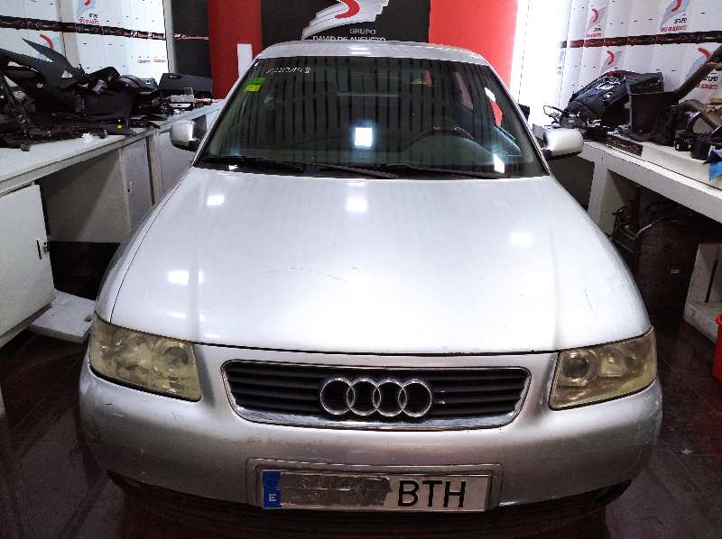 AUDI A3 (8L) 1.9 TDI Ambiente   |   09.00 - 12.03