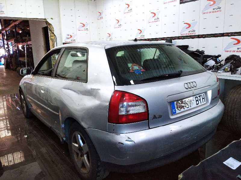 AUDI A3 (8L) 1.9 TDI Ambiente   |   09.00 - 12.03 foto 5