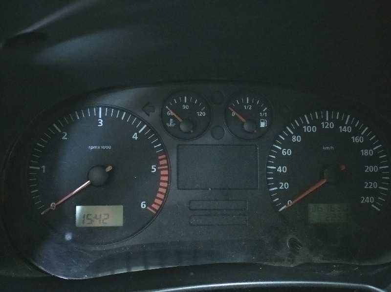 SEAT TOLEDO (1M2) Select Motor 1,9 Ltr. - 81 kW TDI foto 6
