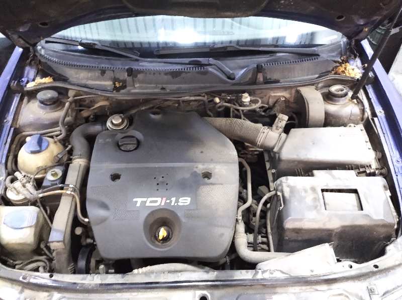 SEAT TOLEDO (1M2) Select Motor 1,9 Ltr. - 81 kW TDI foto 9