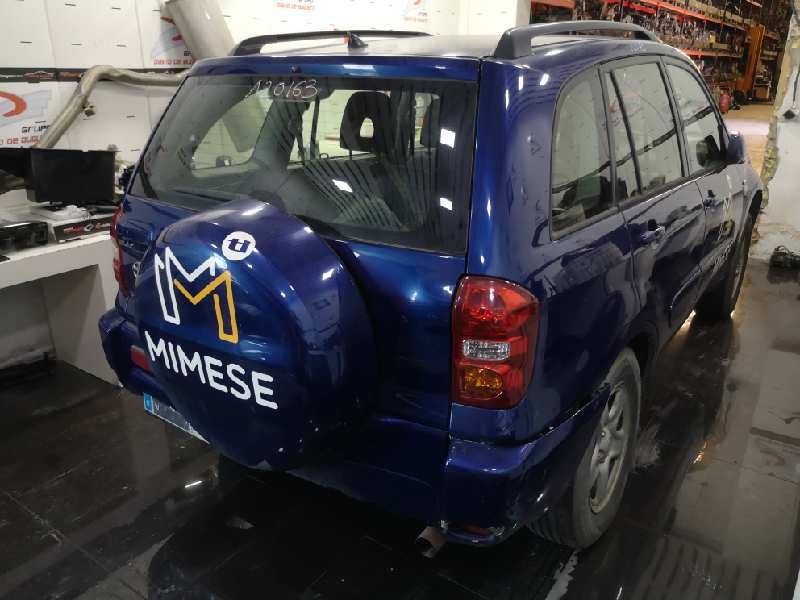 TOYOTA RAV 4 (A2) 1.8 Luna (2003->)   |   07.03 - 12.06 foto 3