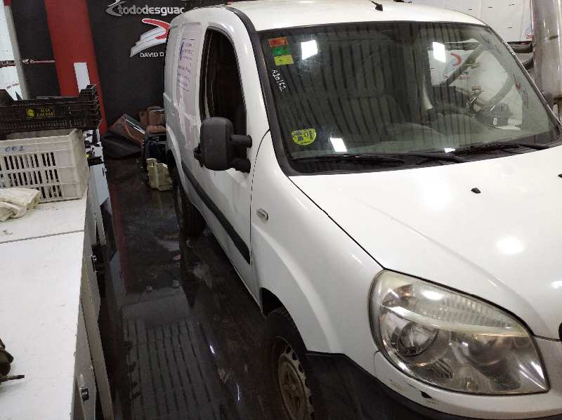 FIAT DOBLO (119) 1.3 16V Multijet Dynamic Com. (55kW)   |   10.05 - 12.10 foto 2