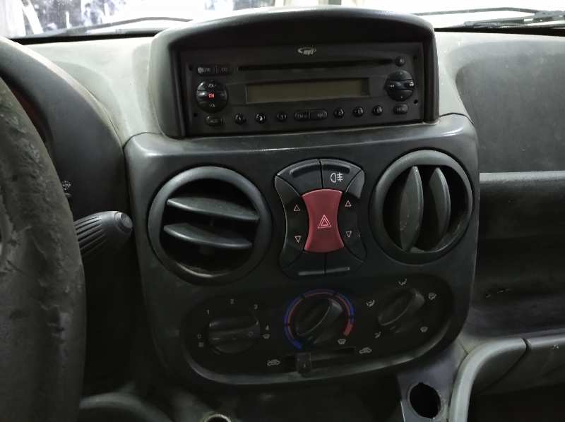 FIAT DOBLO (119) 1.3 16V Multijet Dynamic Com. (55kW)   |   10.05 - 12.10 foto 10