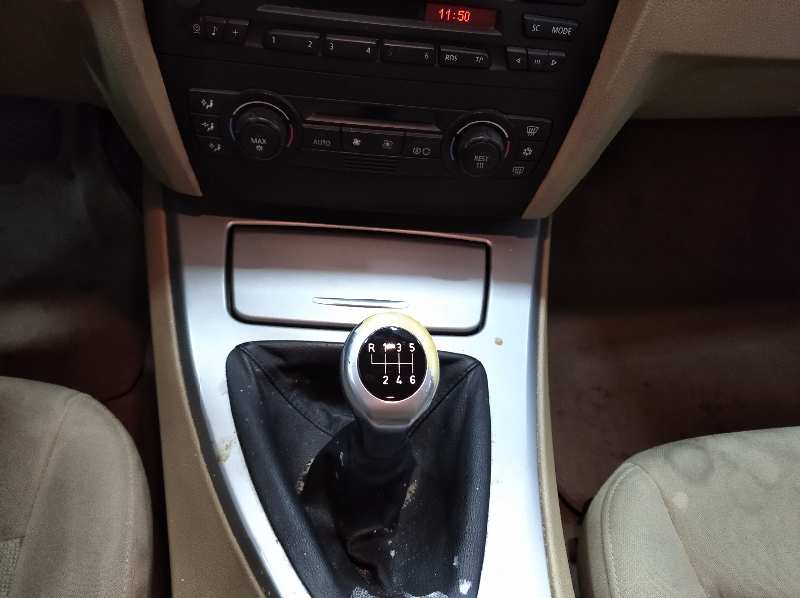 BMW SERIE 3 TOURING (E91) 320i   |   09.05 - 12.07 foto 10