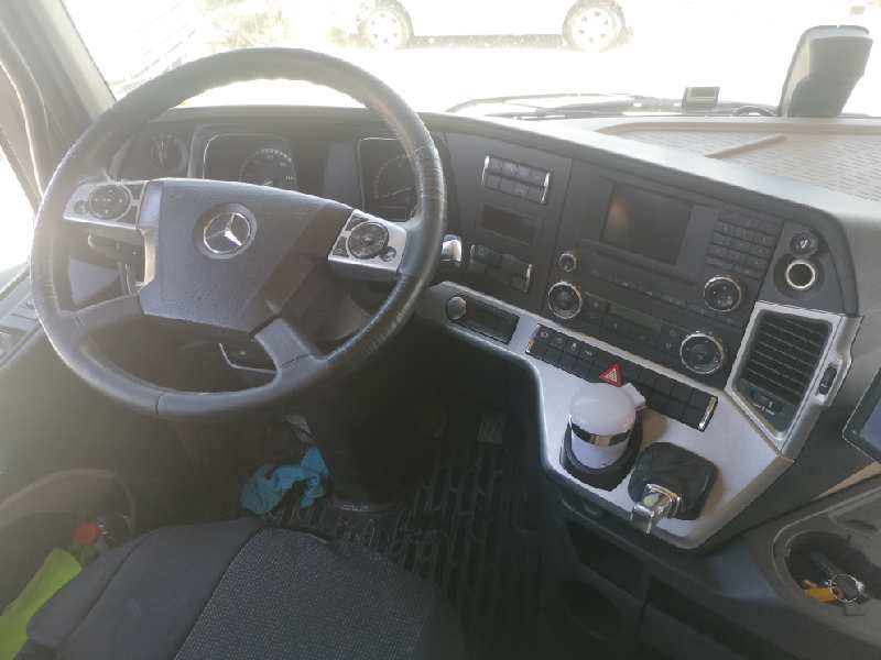 MERCEDES-BENZ ACTROS BM 963.XXX 2-ACHSER 403 12.809 cm3