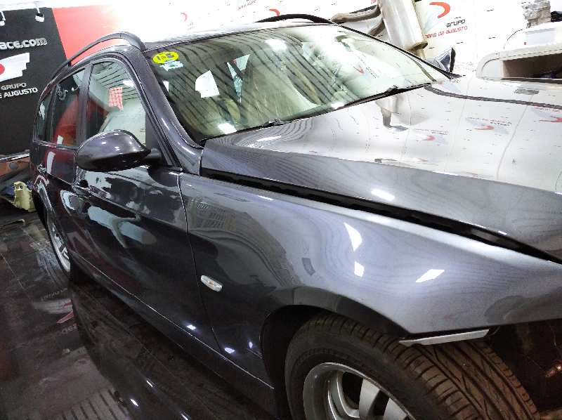 BMW SERIE 3 TOURING (E91) 320d   |   04.05 - 12.07 foto 3
