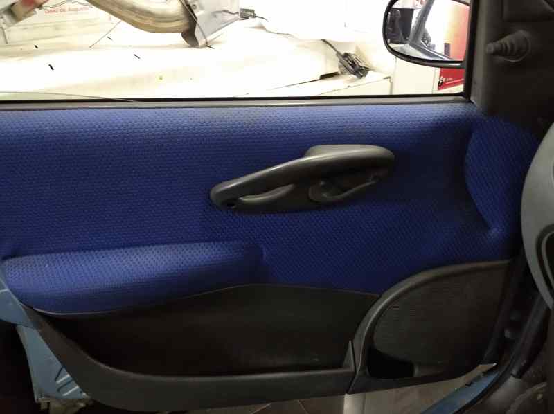 FIAT PUNTO BERLINA (188) *   |   0.99 - 0.02 foto 9