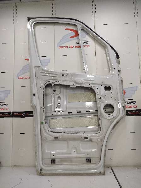 PUERTA DELANTERA IZQUIERDA MERCEDES SPRINTER II CAJA CERRADA (DESDE 01.06) 318/319 CDI (906.631/633/635/637)   |   02.09 - 12.17