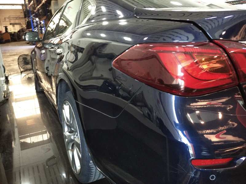 INFINITI Q70 LIM. 2.2d Premium   |   01.15 - 12.19