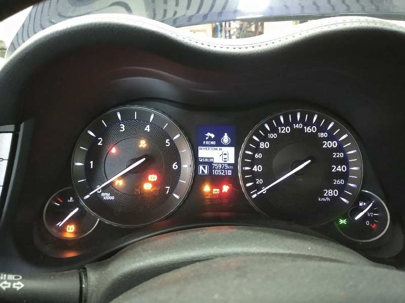 INFINITI Q70 LIM. 2.2d Premium   |   01.15 - 12.19