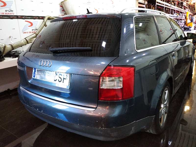 AUDI A4 AVANT (8E) 2.5 TDI (114kW)   |   05.01 - 12.02 foto 3
