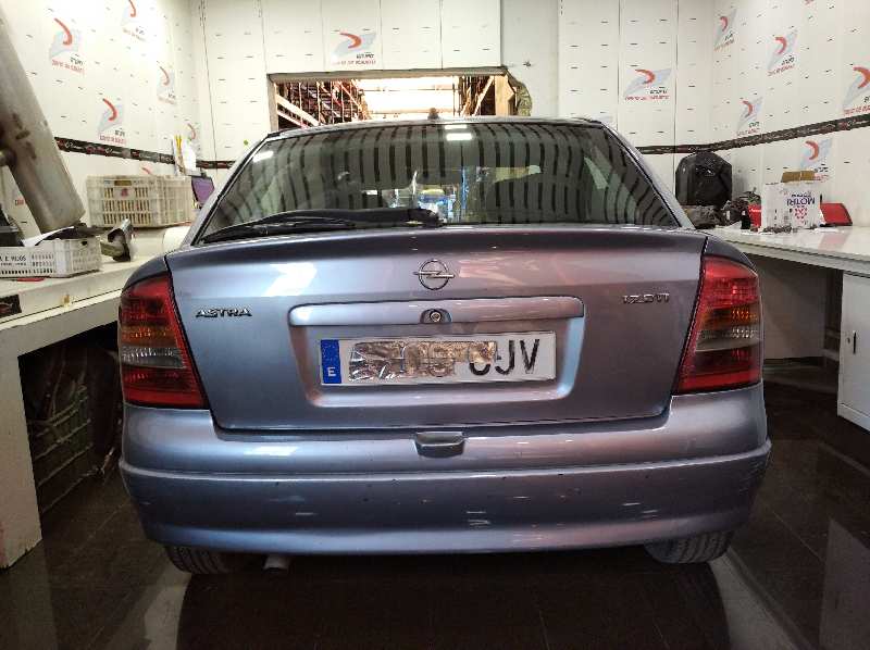 OPEL ASTRA G BERLINA Club   |   12.99 - 12.03 foto 5