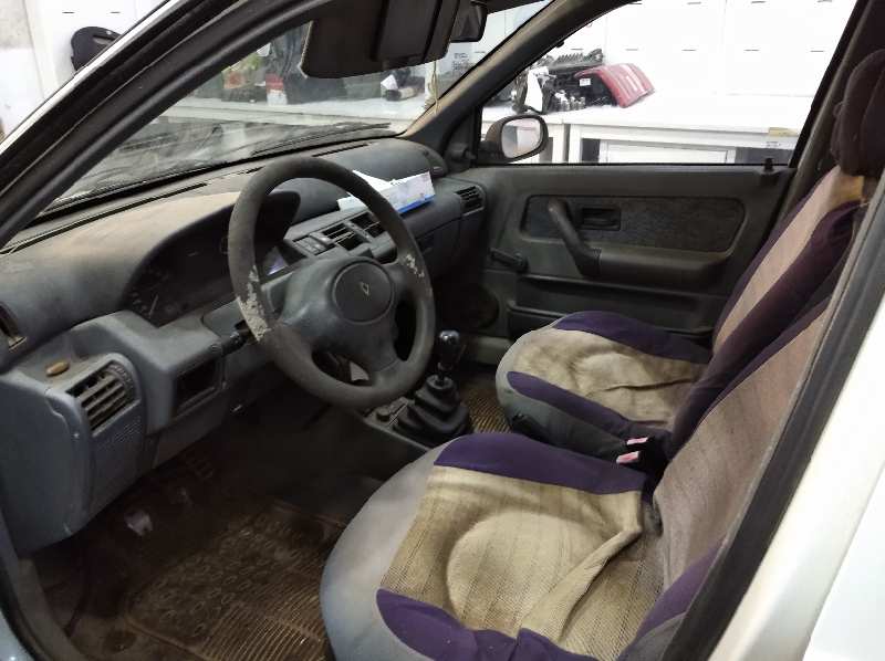 RENAULT CLIO I FASE I+II (B/C57) 1.2 Alize Motor 1,2 Ltr. - 43 kW foto 10