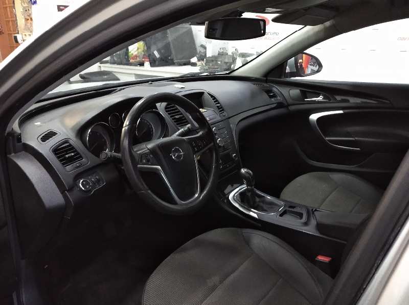OPEL INSIGNIA BERLINA *   |   0.08 - ... foto 11