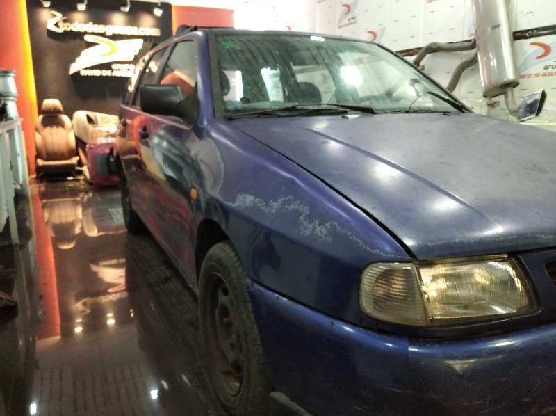 SEAT CORDOBA VARIO (6K5) SXE   |   07.97 - ... foto 2