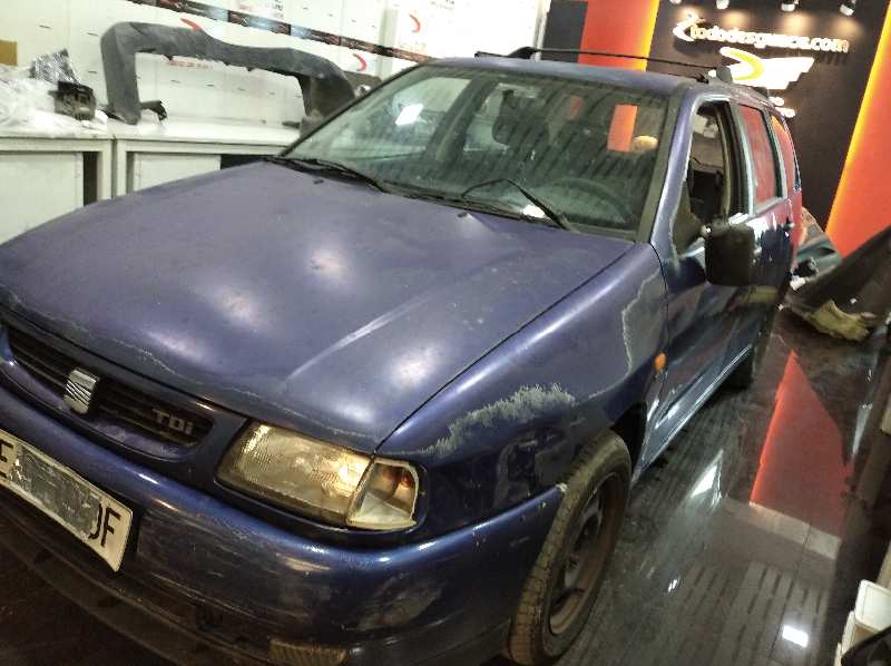 SEAT CORDOBA VARIO (6K5) SXE   |   07.97 - ... foto 7