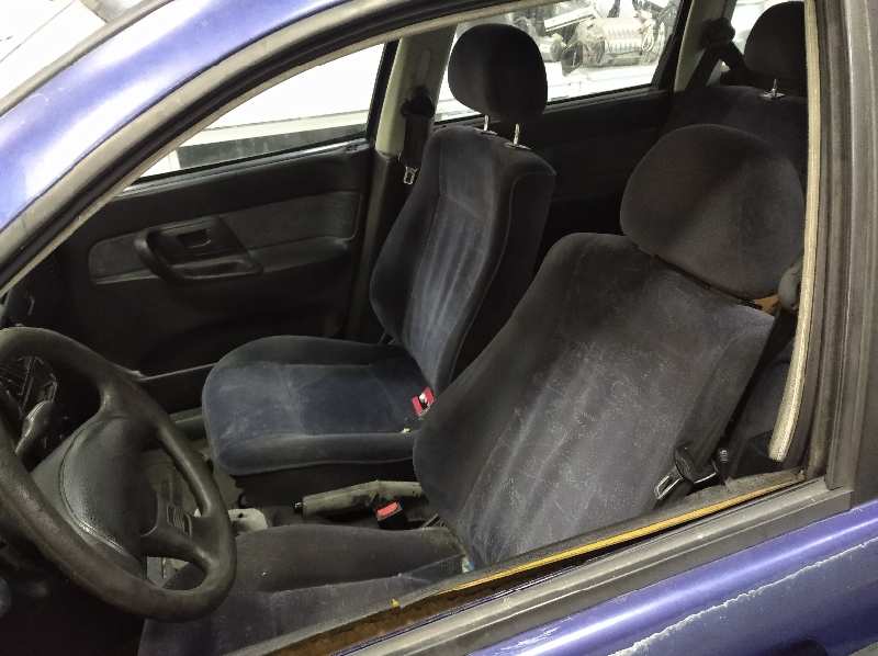 SEAT CORDOBA VARIO (6K5) SXE   |   07.97 - ... foto 9