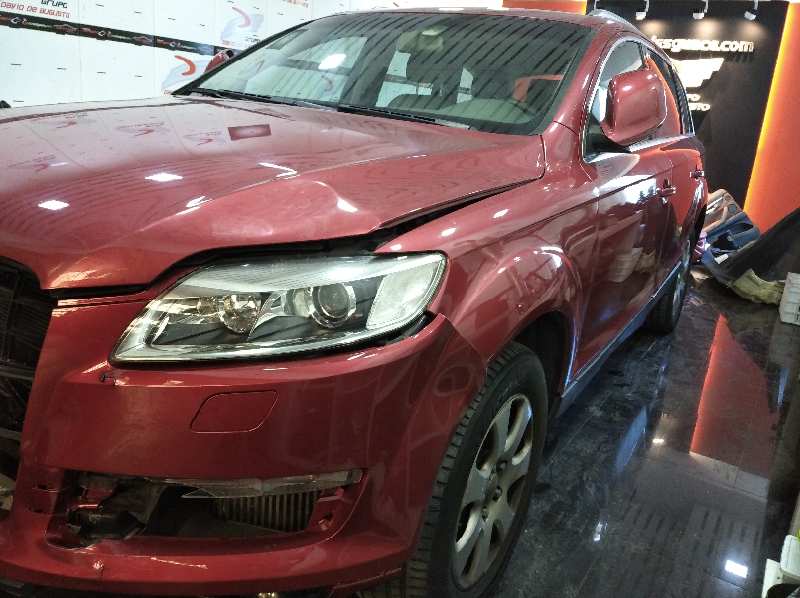 AUDI Q7 (4L) 3.0 TDI   |   03.06 - 12.08 foto 9