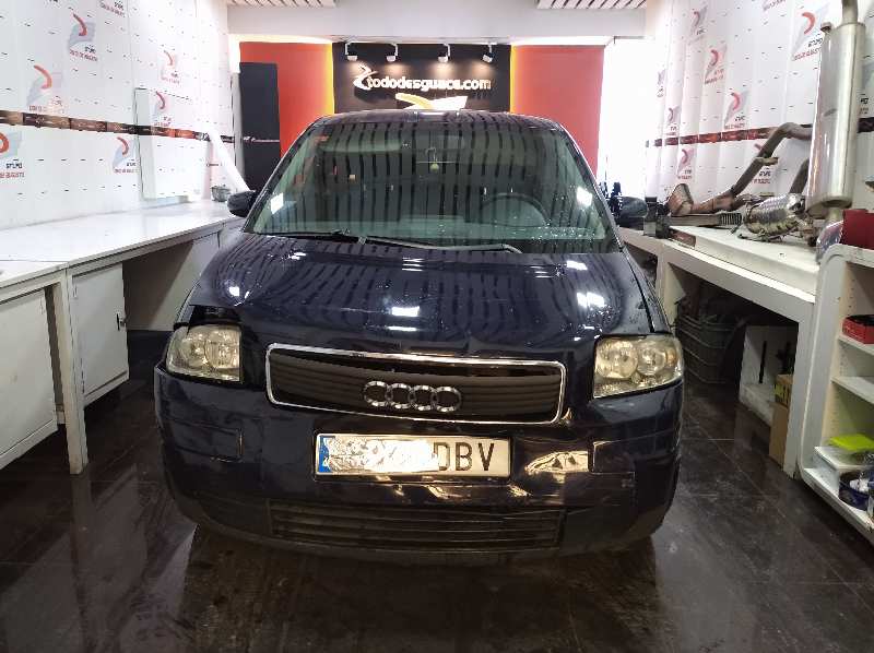 AUDI A2 (8Z) 1.6 FSI   |   05.02 - 12.05 foto 2