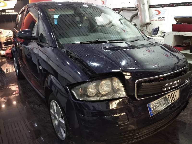 AUDI A2 (8Z) 1.6 FSI   |   05.02 - 12.05 foto 3