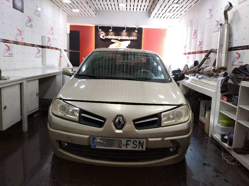 RENAULT MEGANE II CLASSIC BERLINA *   |   0.03 - ...
