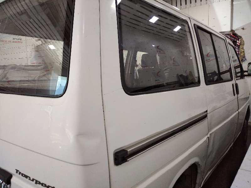 VOLKSWAGEN T4 TRANSPORTER/FURGONETA (MOD. 1991) Combi  L   |   01.99 - 12.01 foto 4