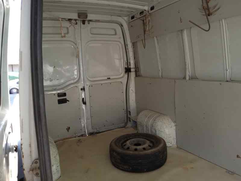 RENAULT MASTER II PHASE 2 COMBI Combi 2t8 L2  9-Pl. Caja cerrada/Techo elev.   |   08.06 - 12.11 foto 3