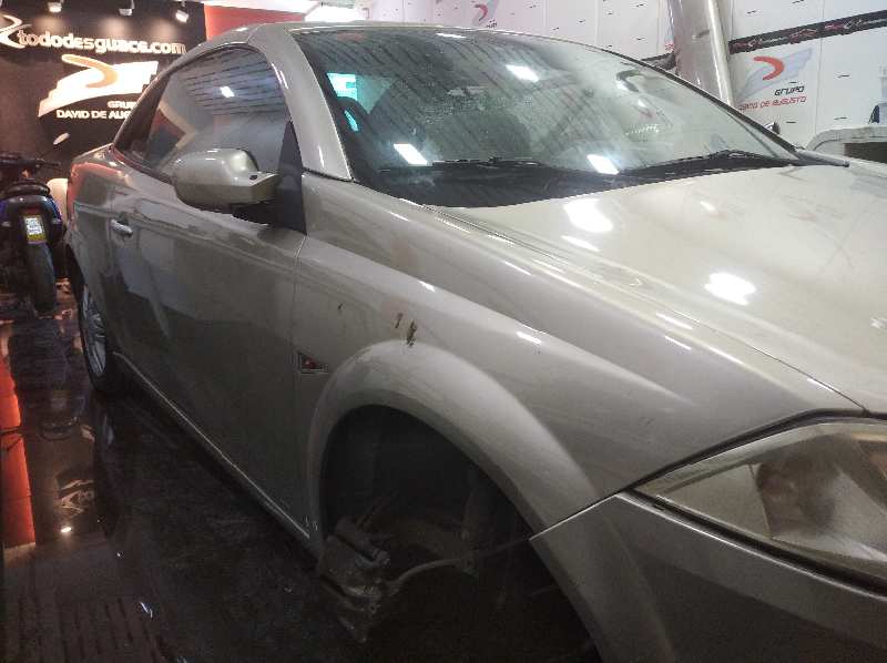 RENAULT MEGANE II COUPE/CABRIO *   |   0.03 - ... foto 3