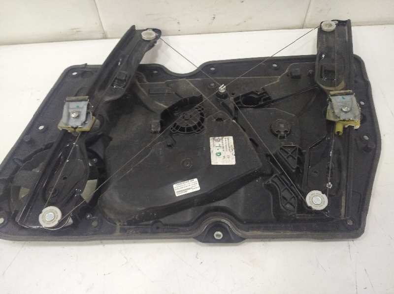 ELEVALUNAS DELANTERO IZQUIERDO VOLKSWAGEN GOLF VI (5K1) Advance   |   09.08 - 12.09