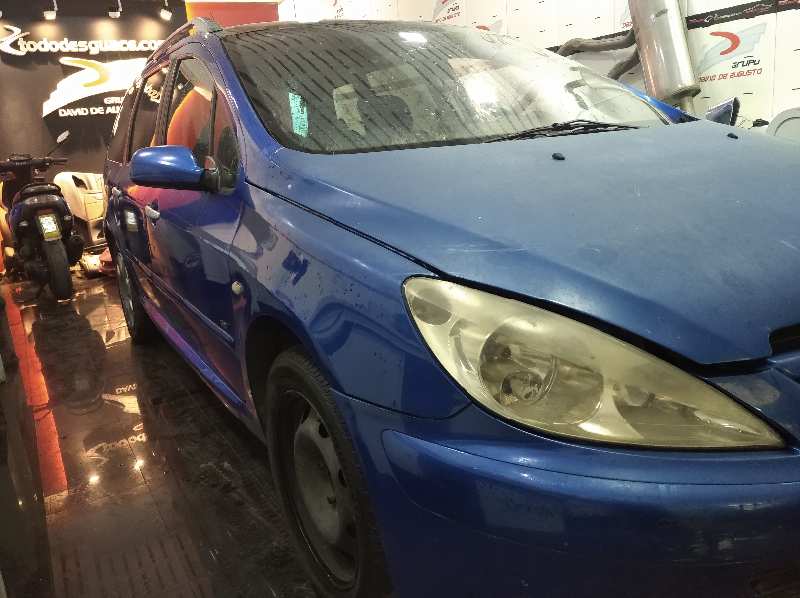 PEUGEOT 307 BREAK / SW (S1) BREAK XS   |   04.02 - 12.04 foto 2