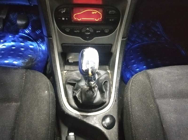 PEUGEOT 307 BREAK / SW (S1) BREAK XS   |   04.02 - 12.04 foto 12