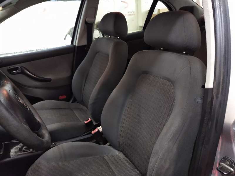 SEAT TOLEDO (1M2) Executive   |   05.00 - ... foto 9