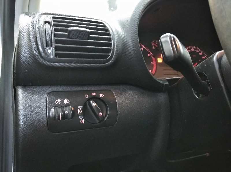 SEAT TOLEDO (1M2) Executive   |   05.00 - ... foto 12