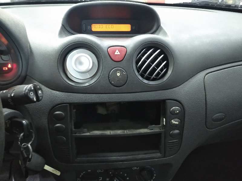 CITROEN C3 1.4 SX Plus   |   04.02 - 12.07 foto 12