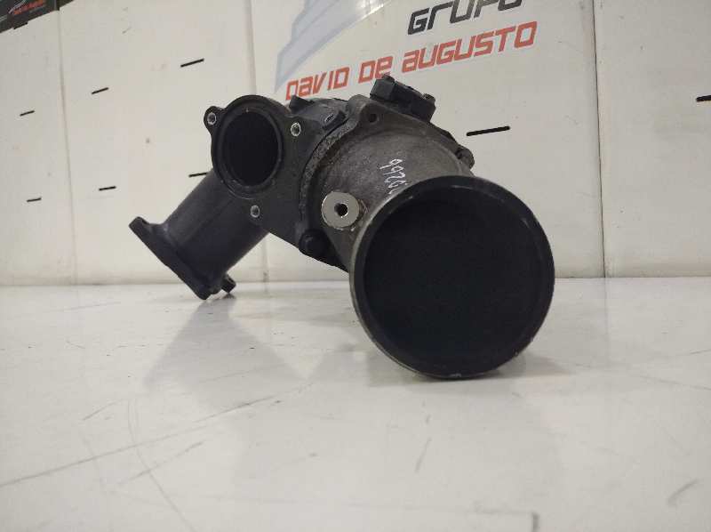 TUBO ADMISION MERCEDES-BENZ ANTOS BM 963.XXX 2-ACHSER 18XX 4x2 OM470 SZM M ClassicSpace