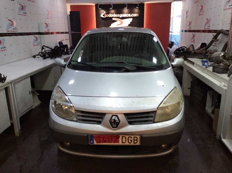 RENAULT SCENIC II Authentique   |   10.06 - ...