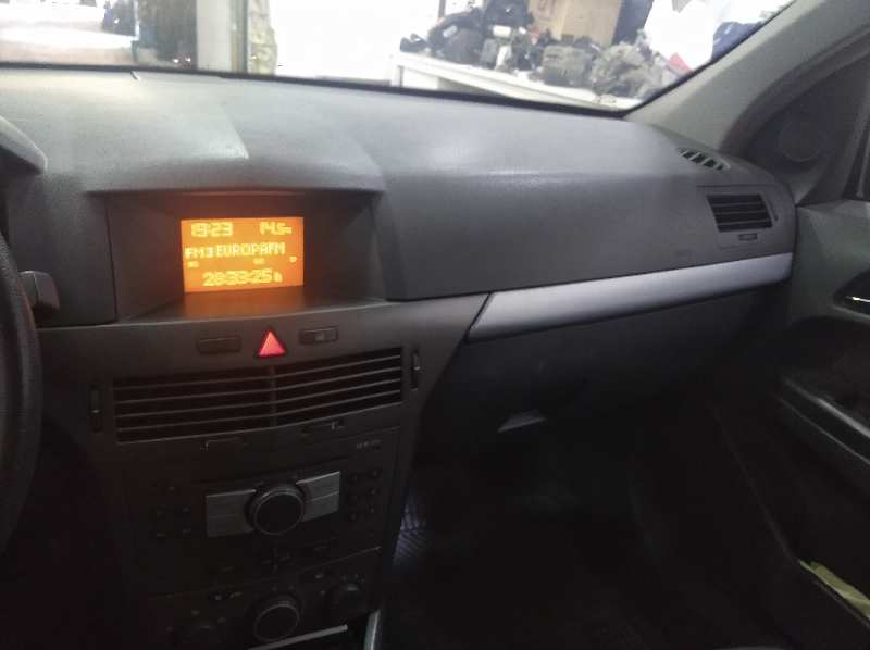 OPEL ASTRA H BERLINA *   |   0.04 - 0.07