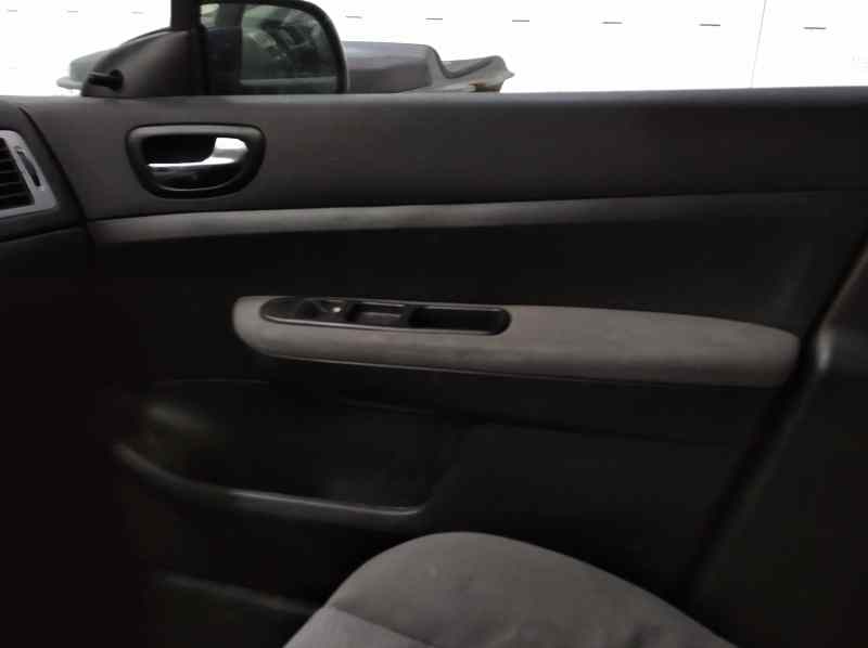 PEUGEOT 307 BERLINA (S2) D-Sign   |   10.06 - 12.08