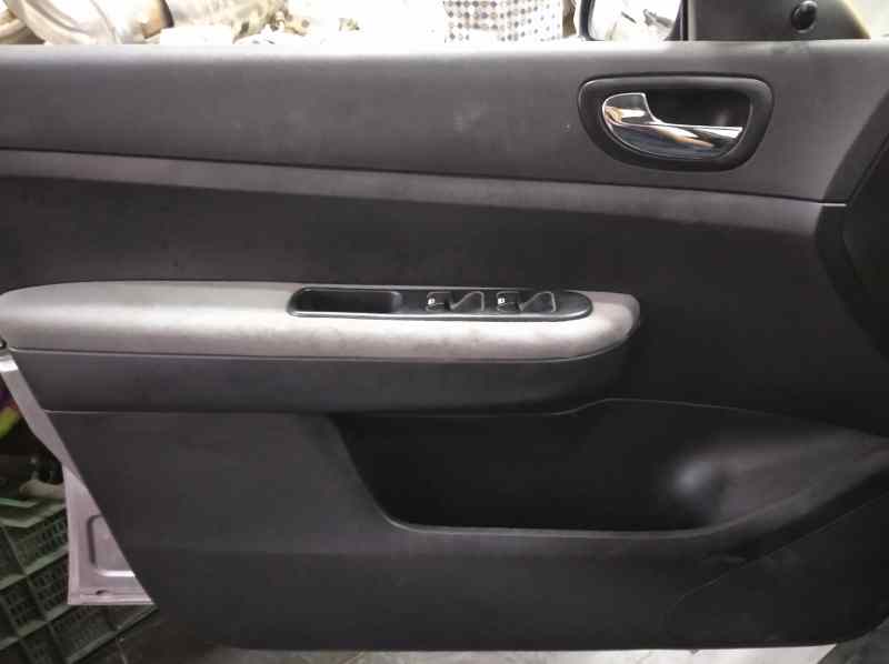 PEUGEOT 307 BERLINA (S2) D-Sign   |   10.06 - 12.08