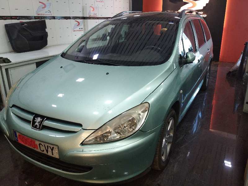 PEUGEOT 307 BREAK / SW (S1) BREAK XS   |   04.02 - 12.04 foto 6
