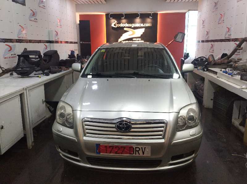 TOYOTA AVENSIS BERLINA (T25) 2.2 D-4D Executive Berlina (5-ptas.)   |   05.05 - 12.09