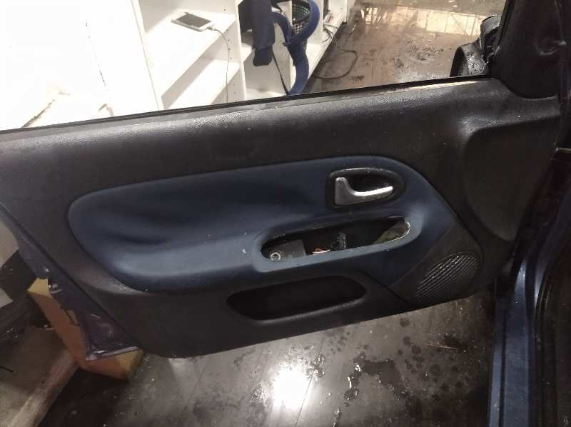 RENAULT CLIO II FASE II (B/CB0) Campus Motor 1,5 Ltr. - 47 kW dCi Diesel foto 9