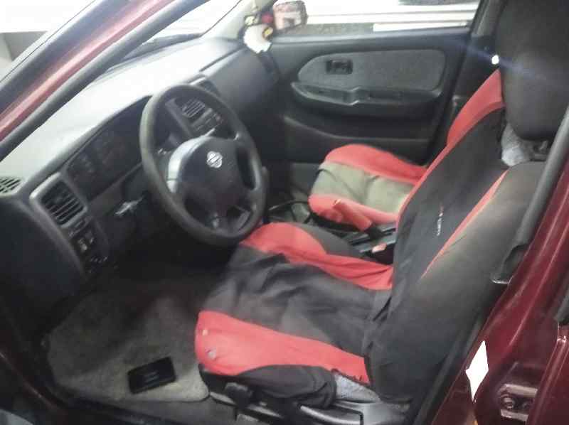 NISSAN ALMERA (N15) GX   |   07.95 - 12.00 foto 9